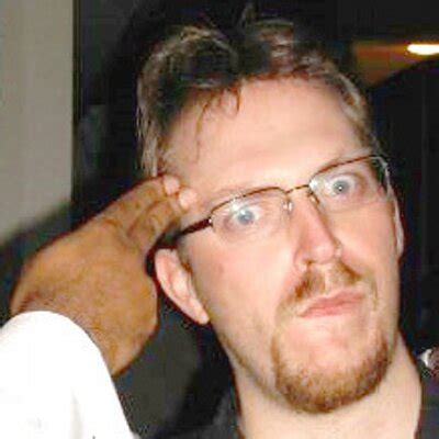 yahtzee twitter|Yahtzee Croshaw (@yahtzeecroshaw) .